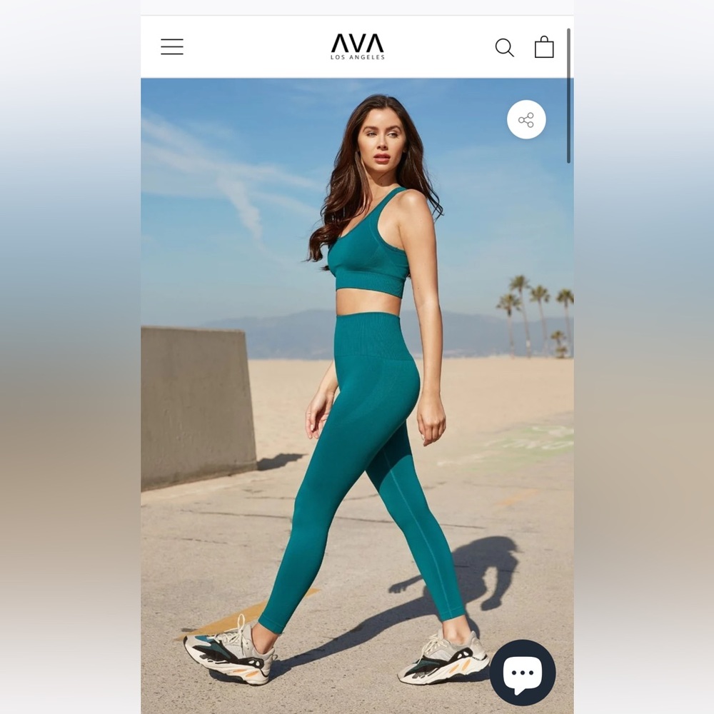 NWT Ava Active Seamless Leggings